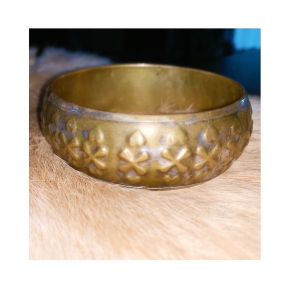 Bangle - Picture 1 of 1